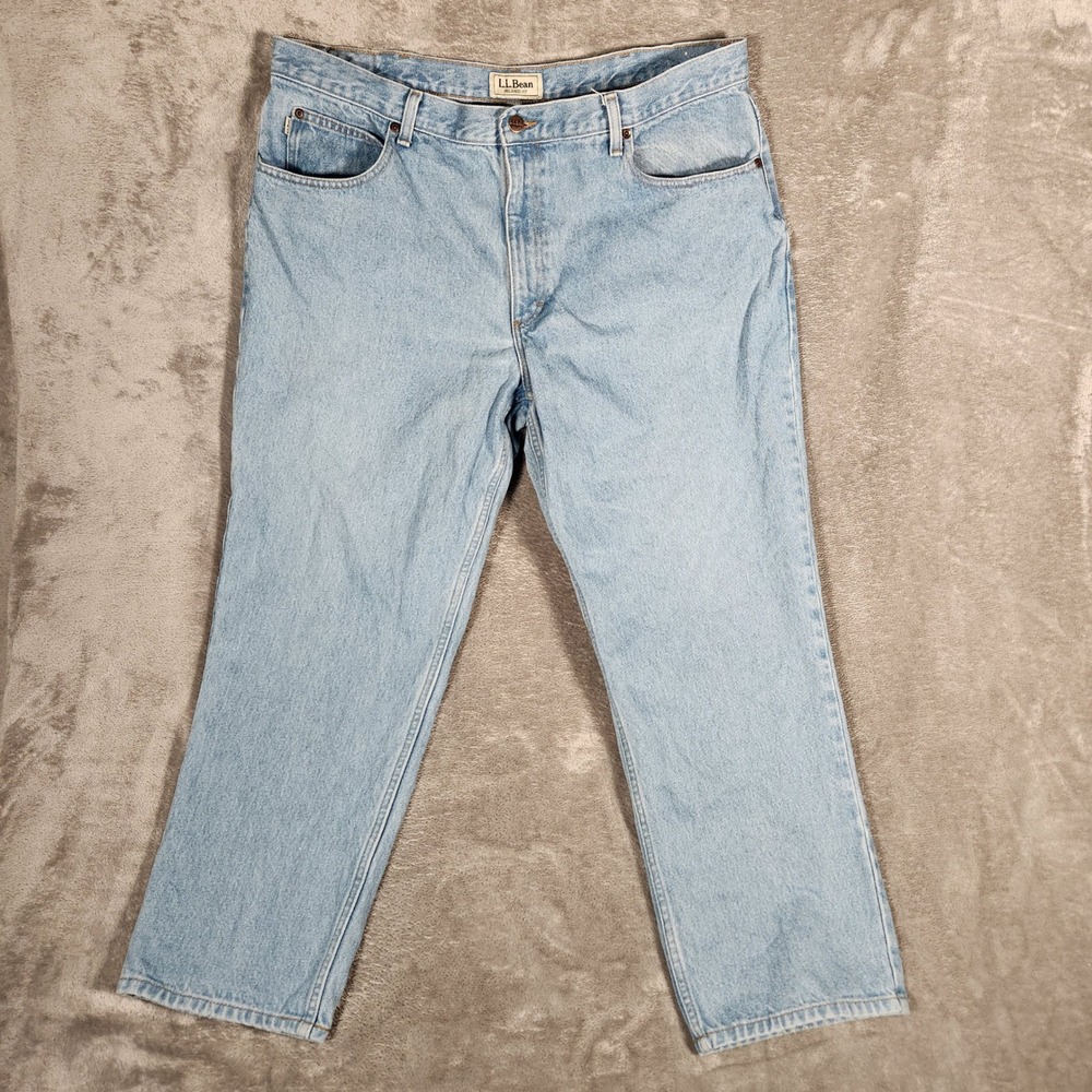 LL Bean Jeans Men's 40X29 Blue Relaxed Fit Light Wash Excellent‎ 100% Cotton